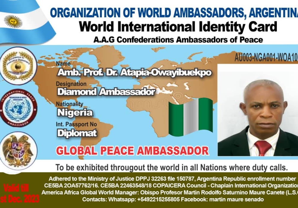 Credencial de Amb. Prof. Dr. Atapia-Owayibuekpo